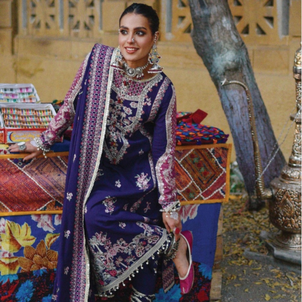 Qalamkar Luxury Shawl Collection Size Small Customed stitch